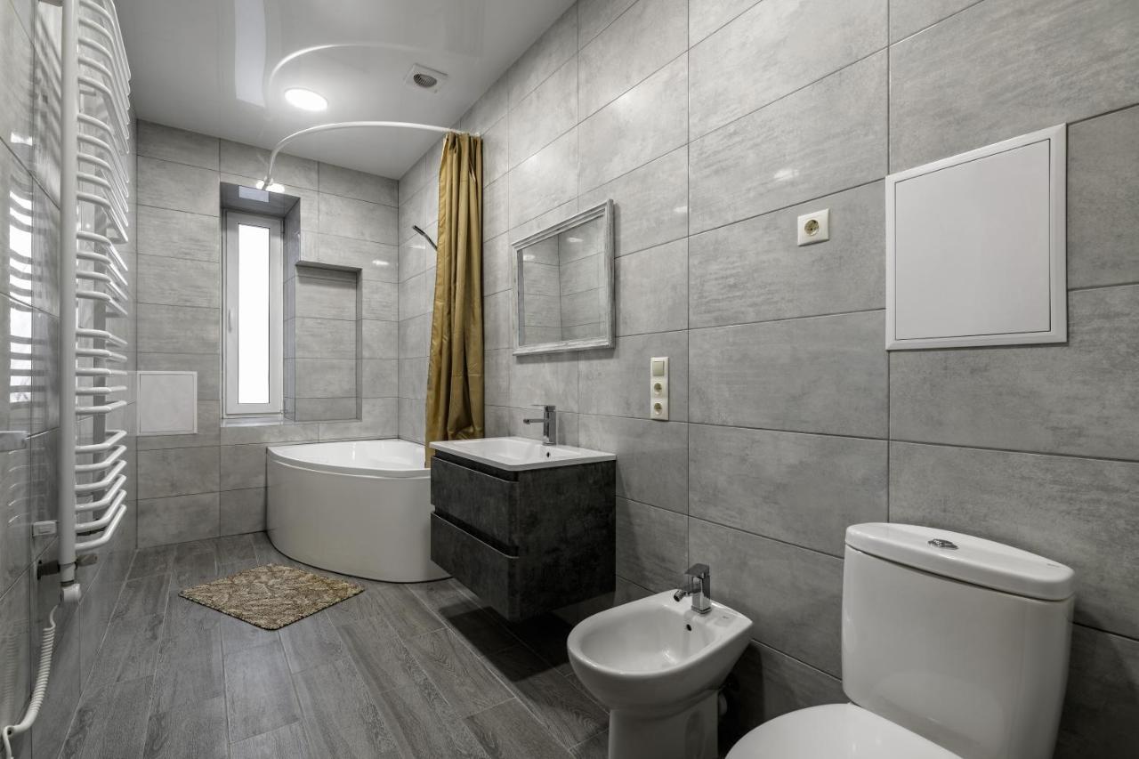 Kyivska Apartments Lviv Eksteriør billede